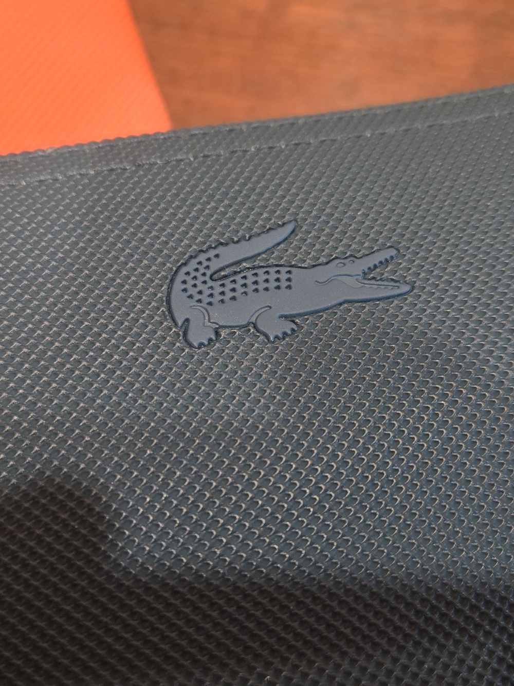 Lacoste Men's Zip Pouches - Sleek Travel Organizer - Picture 2 of 4
